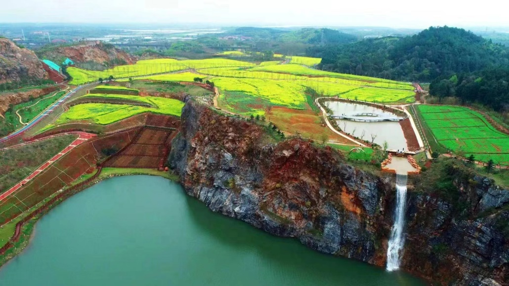 我校中國地質(zhì)大學(xué)(武漢)獲產(chǎn)學(xué)研合作創(chuàng)新成果優(yōu)秀獎-地大熱能 我校中國地質(zhì)大學(xué)(武漢)獲產(chǎn)學(xué)研合作創(chuàng)新成果優(yōu)秀獎-地大熱能